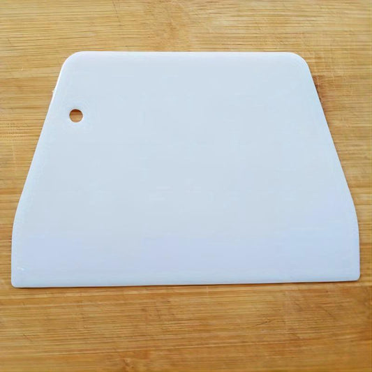 1pc Trapezoidal Plastic Scraper for Baking
