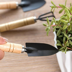 3-Piece Gardening Tool Set, Wooden Handles