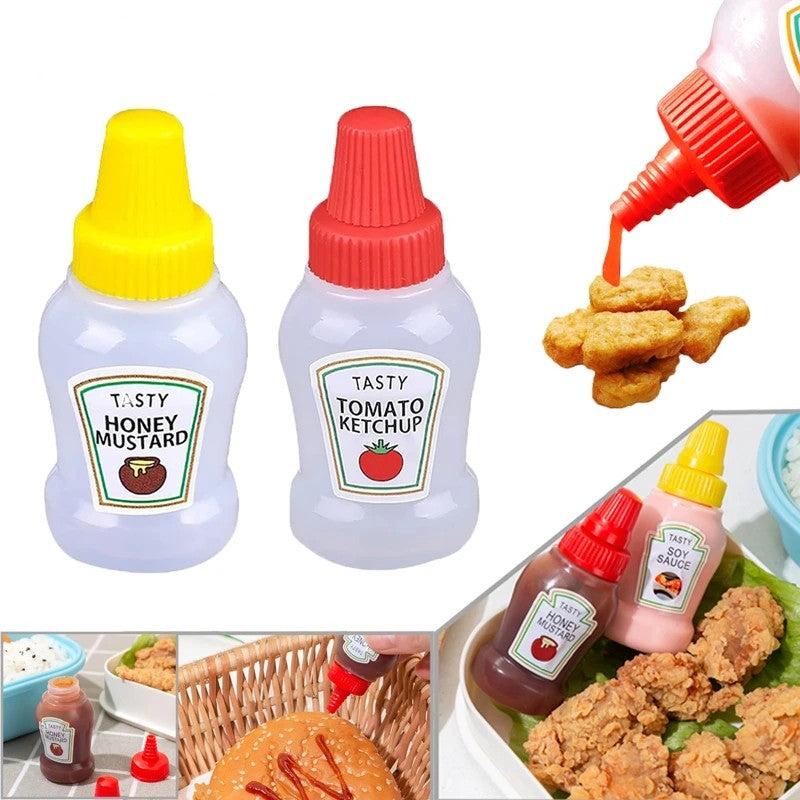 4pcs Mini Ketchup Bottles Portable Container 25ml BBQ Camping