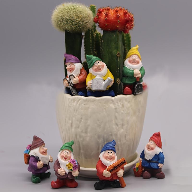 7pcs Gnome Garden Figurines for Bonsai Craft Decor