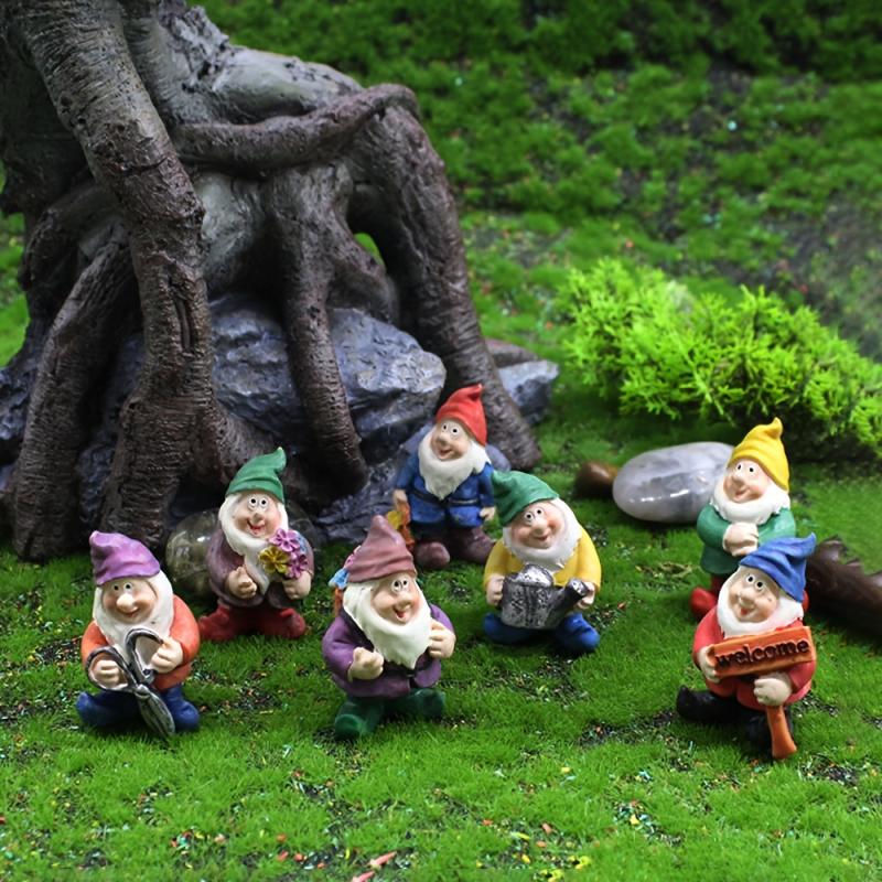 7pcs Gnome Garden Figurines for Bonsai Craft Decor