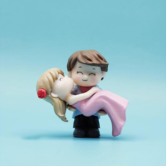 2pcs Wedding Princess Hug Couple Key Pendant DIY Micro Landscape Ornaments