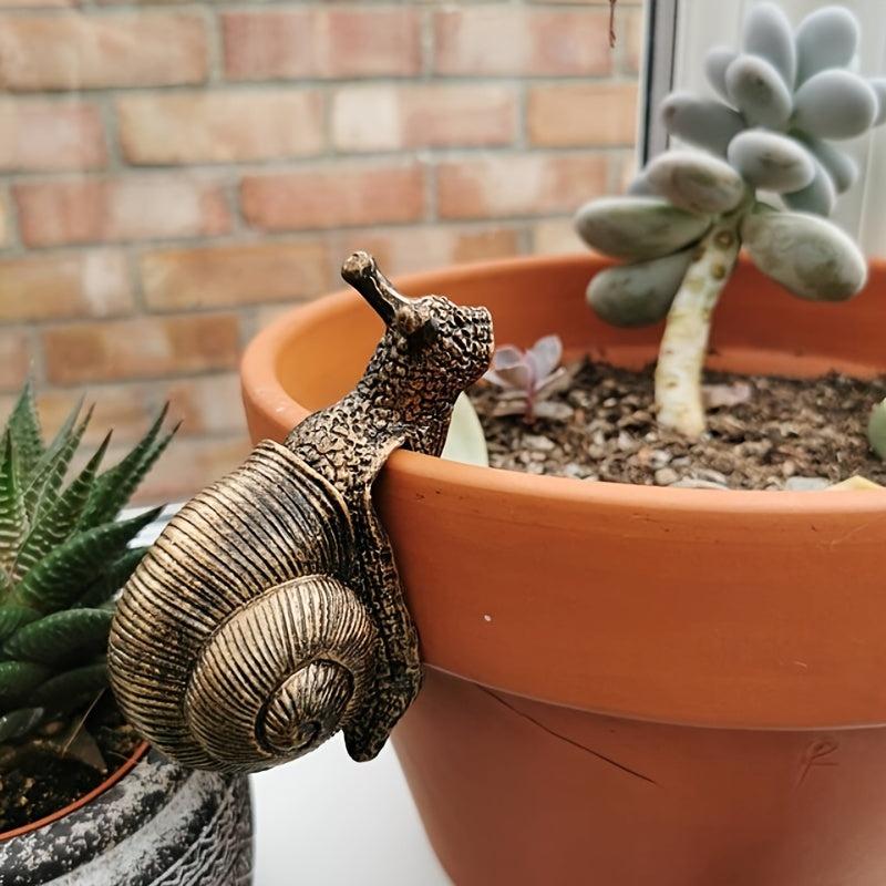 Handcrafted Snail Figure Plant Pot Hanger for Garden Decor