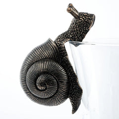 Handcrafted Snail Figure Plant Pot Hanger for Garden Decor
