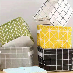 Large Capacity Foldable Plaid Storage Box