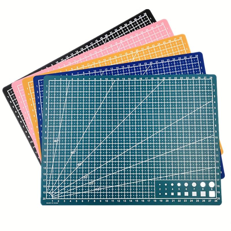 Plaid Pattern Cutting Mat for Craft Fabric