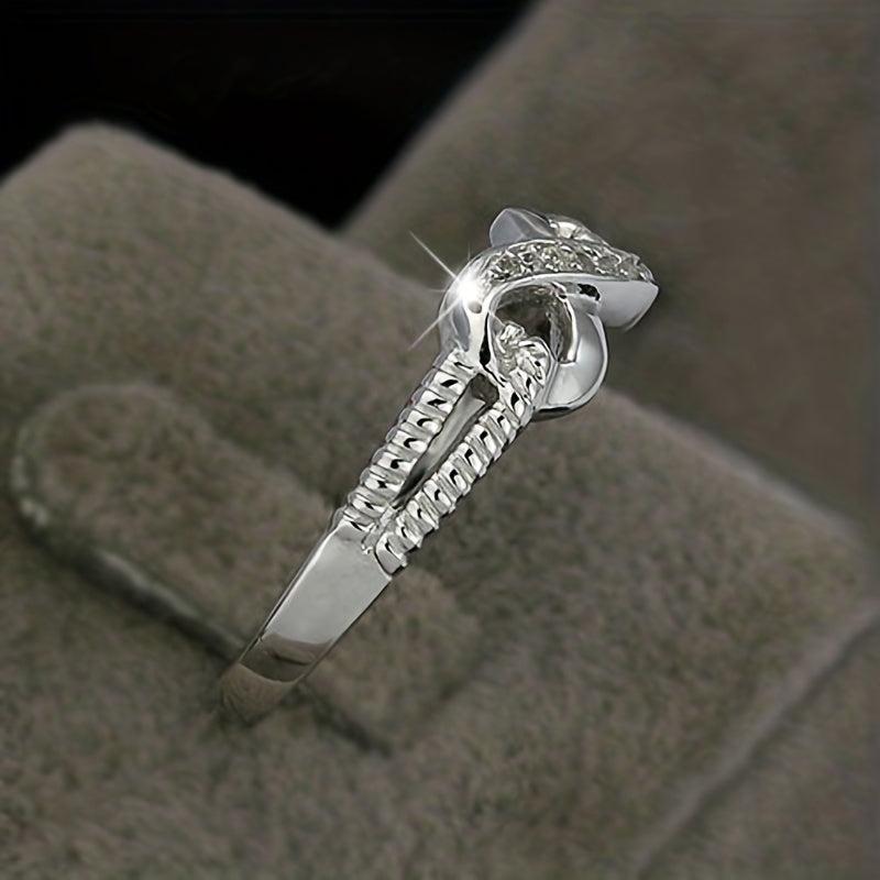 Men's Platinum Ring with Artificial Diamond Inlaid - Character Eight