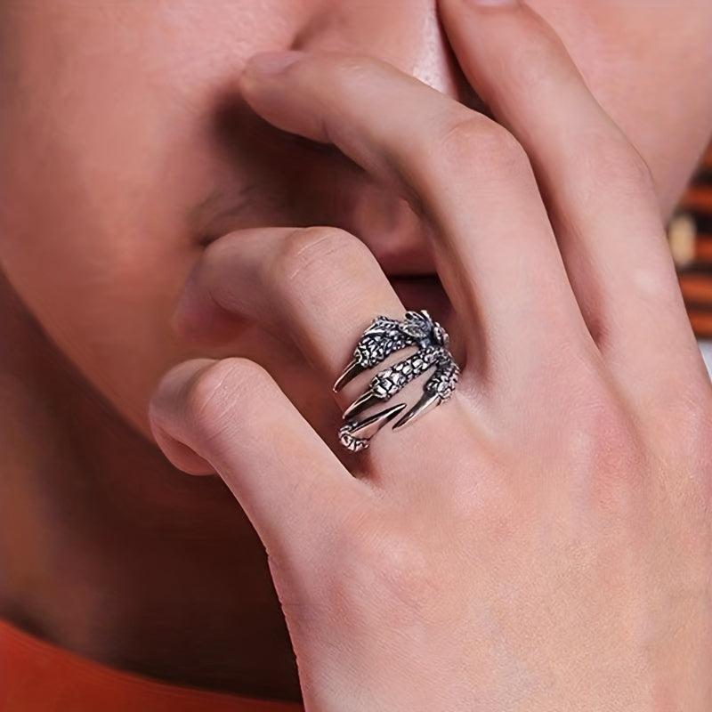 Men's Dragon Claw Hip hop Embossed Retro Ring