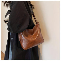 Vintage Solid Shoulder Bag Classic Crossbody Bag Retro Pattern Wide Strap