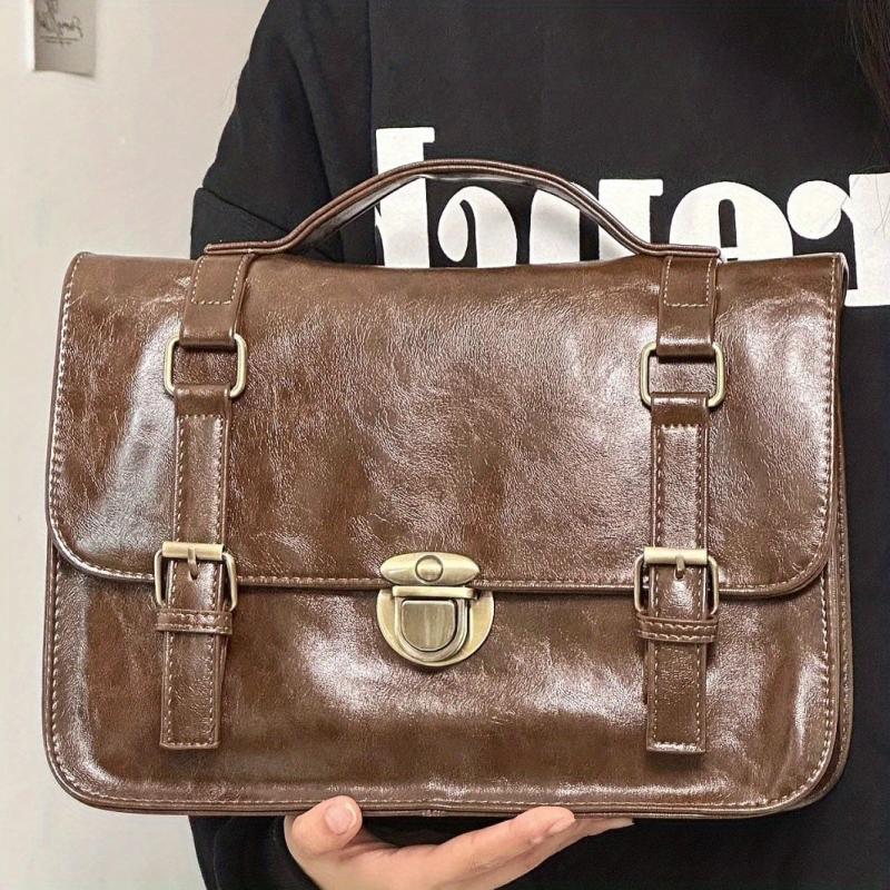 Vintage Large Capacity Messenger Bag Retro Flap Crossbody Bag