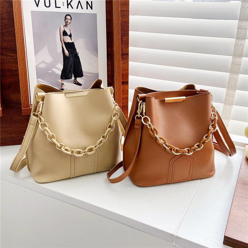 Minimalist Chain Decor Crossbody Bucket Bag for Women