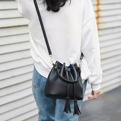 Minimalist Drawstring Shoulder Bag for Work