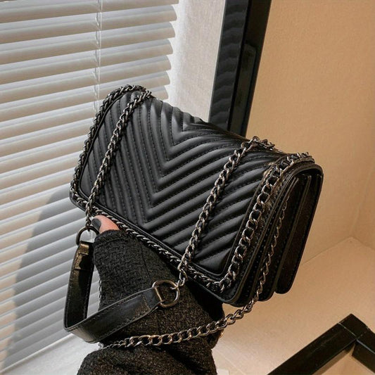 Metal Chain Crossbody Bag PU Leather Textured Underarm Bag Purse Classic