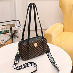 Vintage Geometric Pattern Shoulder Bag for Work