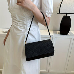 Minimalist Geometric Pattern Shoulder Bag