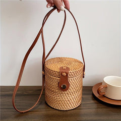 Woven Retro Style Shoulder Bag Bucket Bag Crossbody Bag