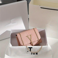 Women's Quilted Chain Bag with Tassel Detail