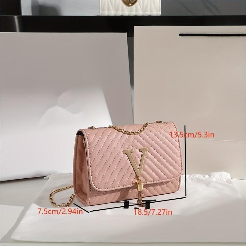 Women's Quilted Chain Bag with Tassel Detail