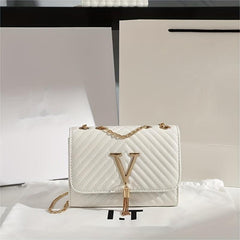 Women's Quilted Chain Bag with Tassel Detail