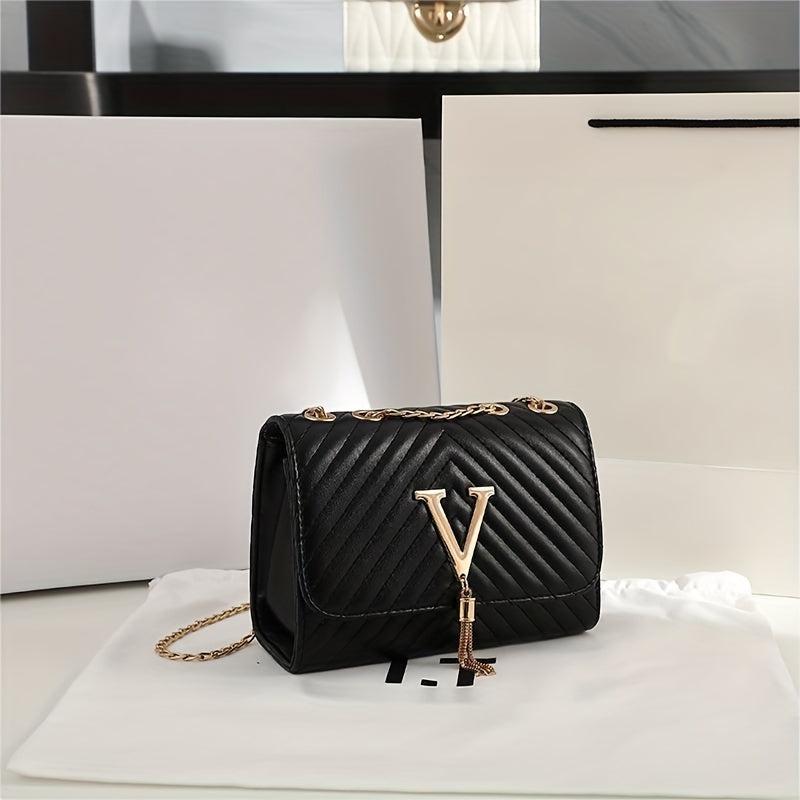 Women's Quilted Chain Bag with Tassel Detail