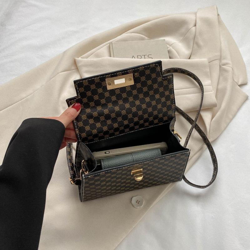 Vintage Classic Flap Crossbody Bag Small Shoulder Purse