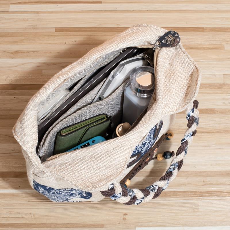 Braided Year Wheel Pattern Handbag
