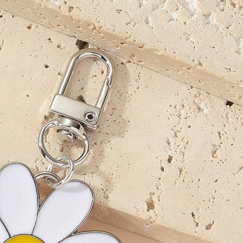 Daisy Keychain Pendant Floral Key Ring Bag Wallet Decoration Gift