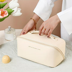 Women's Minimalist Makeup Zipper Pouch Lightweight Cosmetic Bag