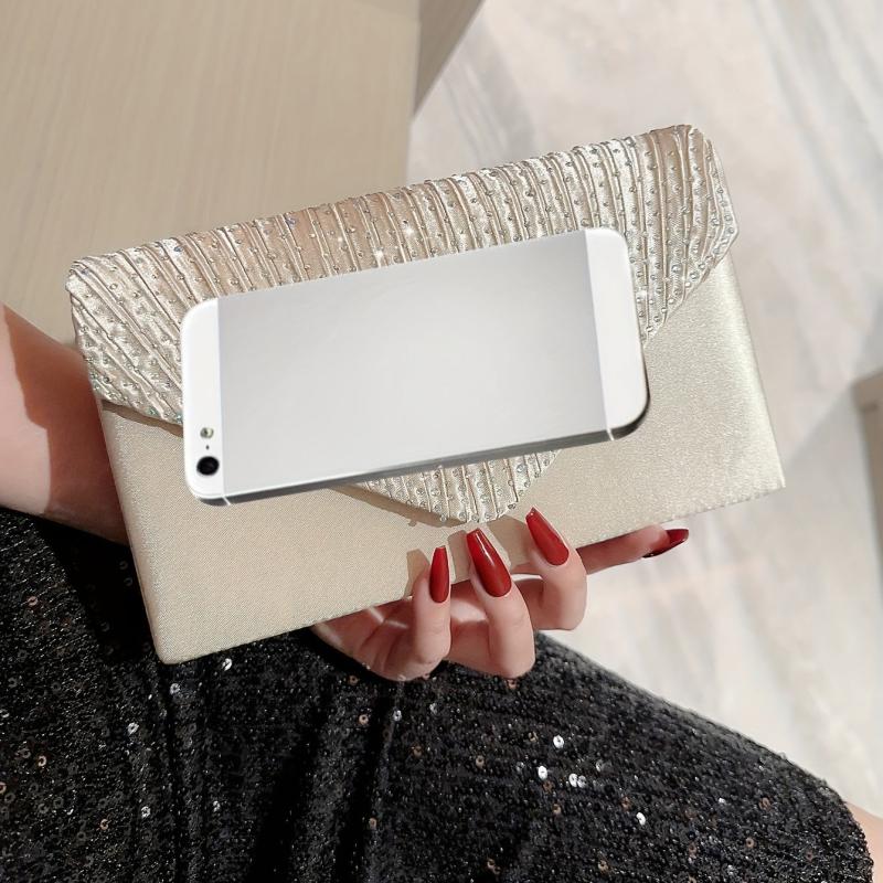 Rhinestone Chain Clutch Glossy Evening Bag