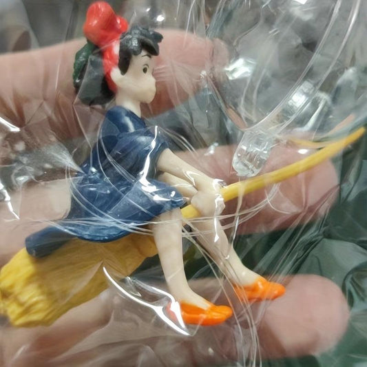 Little Witch Girl Aquarium Decoration - Magical Touch for Your Fish Tank