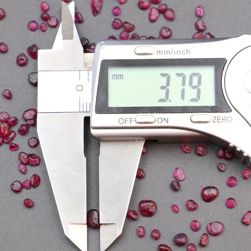 Natural Garnet Chips Aquarium Decorative Stone 100g 200g 300g