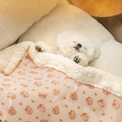 Cozy Velvet Pet Blanket with Bear Design