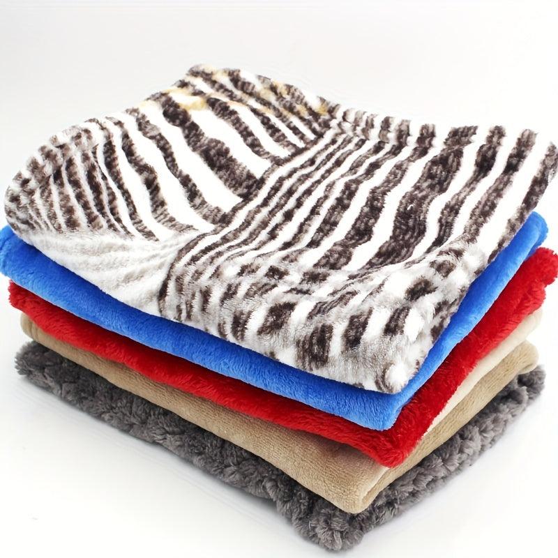 Double-sided Coral Velvet Dog Blanket Cat Nest Mat Warm Small Dog Blanket