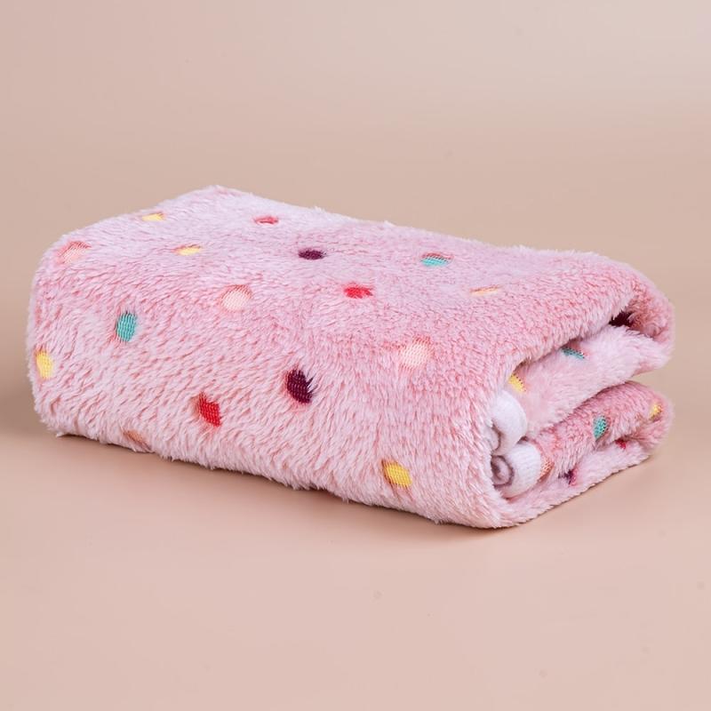 Soft Fleece Pet Blanket for Cats and Dogs - Cozy and Warm Blanket for Snuggling