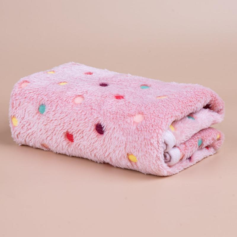 Soft Fleece Pet Blanket for Cats and Dogs - Cozy and Warm Blanket for Snuggling