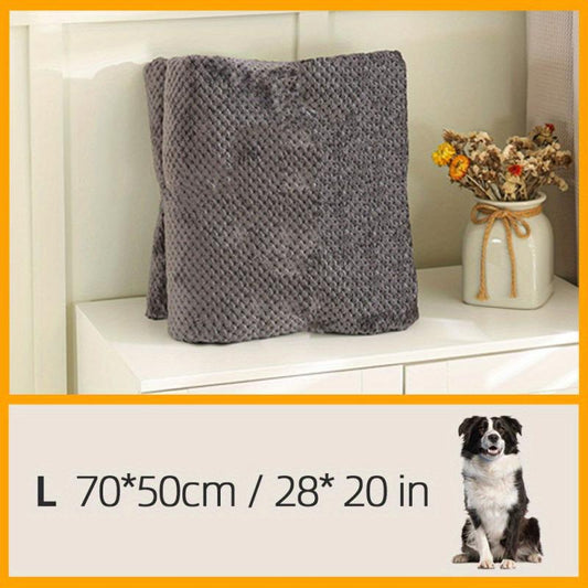 Soft Pet Blanket for Cats & Dogs All Seasons Warm Bed Blanket