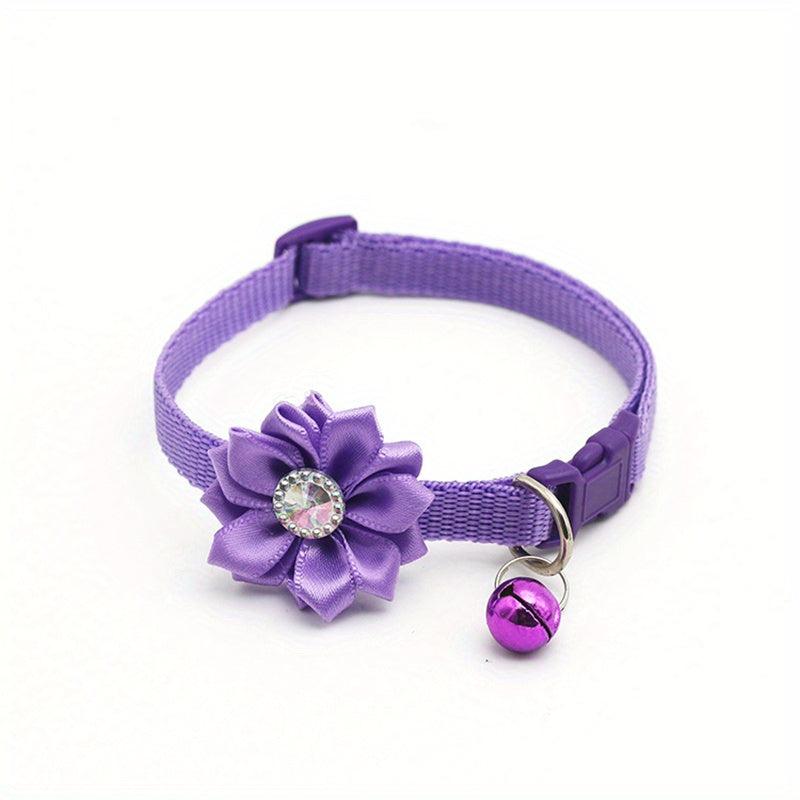 Adjustable Cat Collar with Bell and Pearl - Stylish Pet Accessory