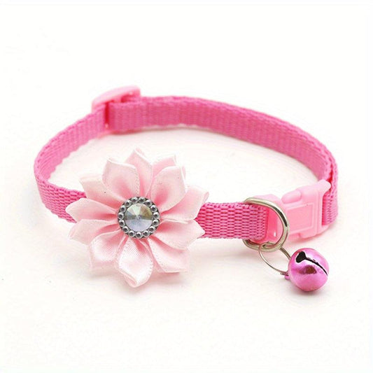 Adjustable Cat Collar with Bell and Pearl - Stylish Pet Accessory
