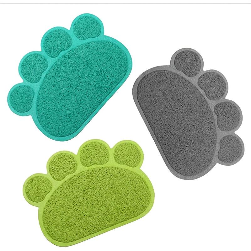 Waterproof Pet Feeding Mat Prevents Spills