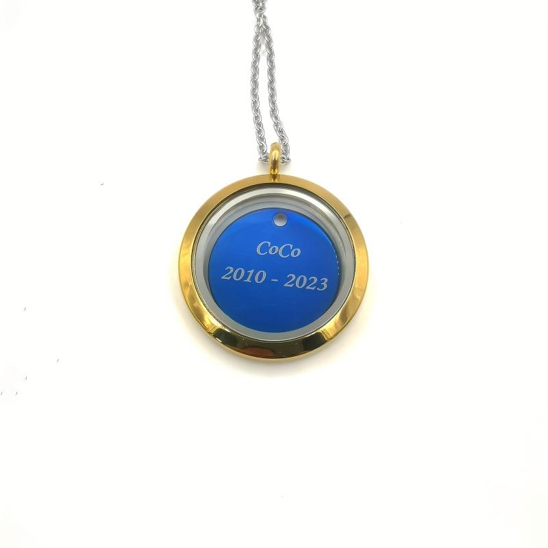 Personalized Golden Pet Memorial Pendant Engrave Name Years Plate