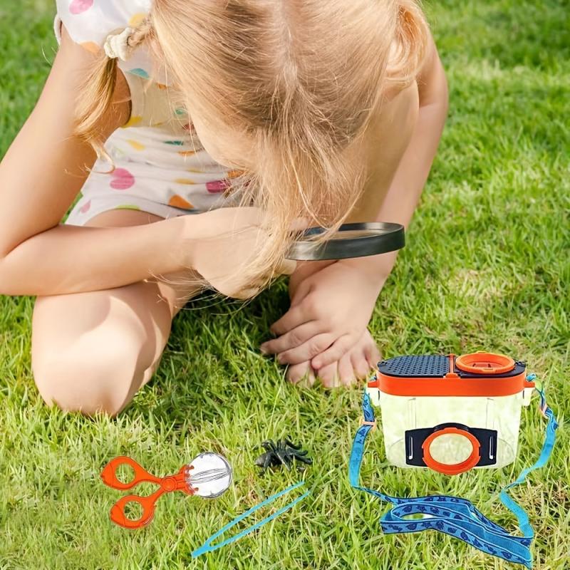 Insect Viewer Box with Magnifying Glass - Educational Exploration Tool