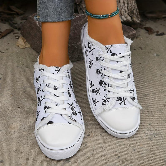Women's Skull Pattern Canvas Shoes Lace Up Low Round Toe Non slip Outdoor Shoes