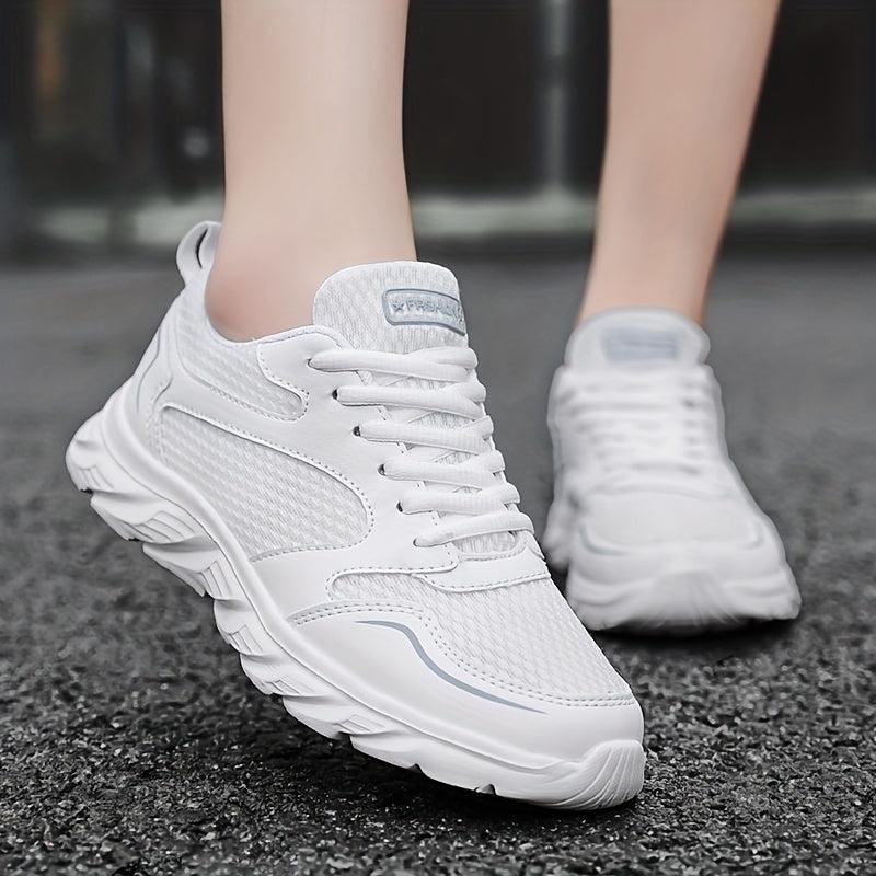 Women's Lightweight Lace-Up Outdoor Running Shoes Soft Sole Mesh Sneakers