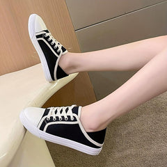 Women's Minimalist Flat Shoes Low Top Casual Comfortable