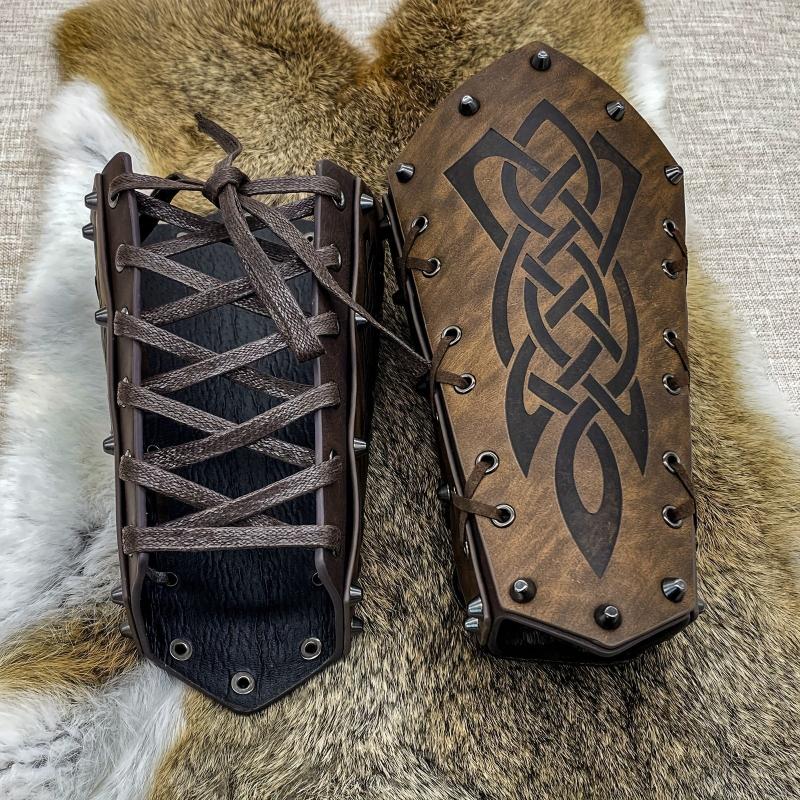 Medieval Arm Bracers Retro Rivet Halloween PU Leather Knight Arm Gauntlets