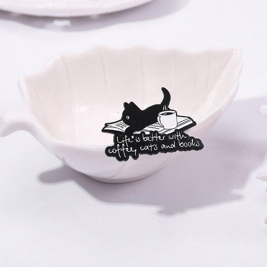 Cartoon Coffee Cat Brooch Alloy Accessory