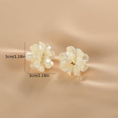 Elegant Petal Earrings for a Stylish Look