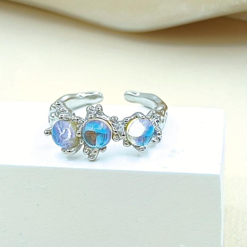 Unique Sense Silver Moonstone Inlaid Ring Adjustable Ladies Ring