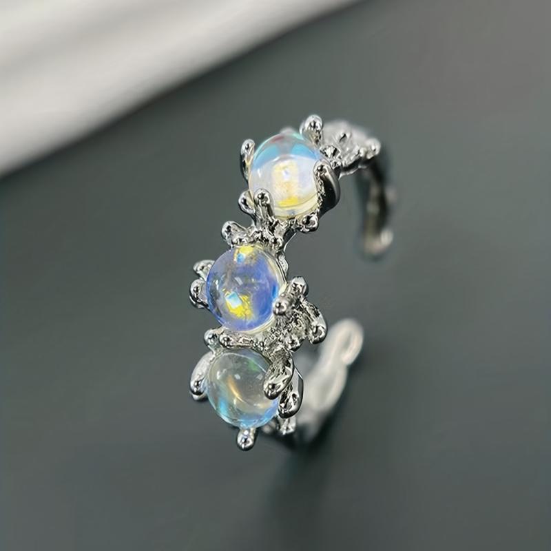 Unique Sense Silver Moonstone Inlaid Ring Adjustable Ladies Ring