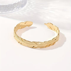 Custom Stainless Steel Bangle W051